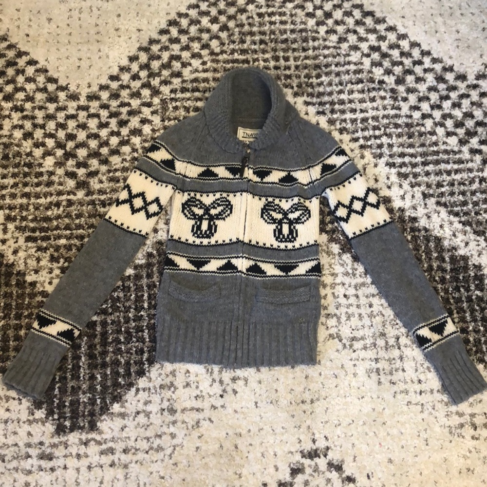 TNA Extra Small Cowichan Sweater Gray Full Zipper